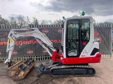 takeuchi 1.5 ton digger|takeuchi tb225 for sale uk.